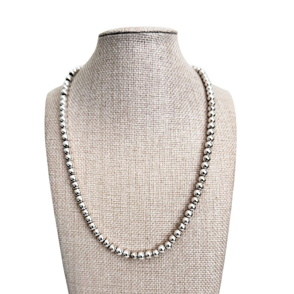 Vintage Napier Silver Tone Ball Bead Strand Necklace Shiny Metal Spheres